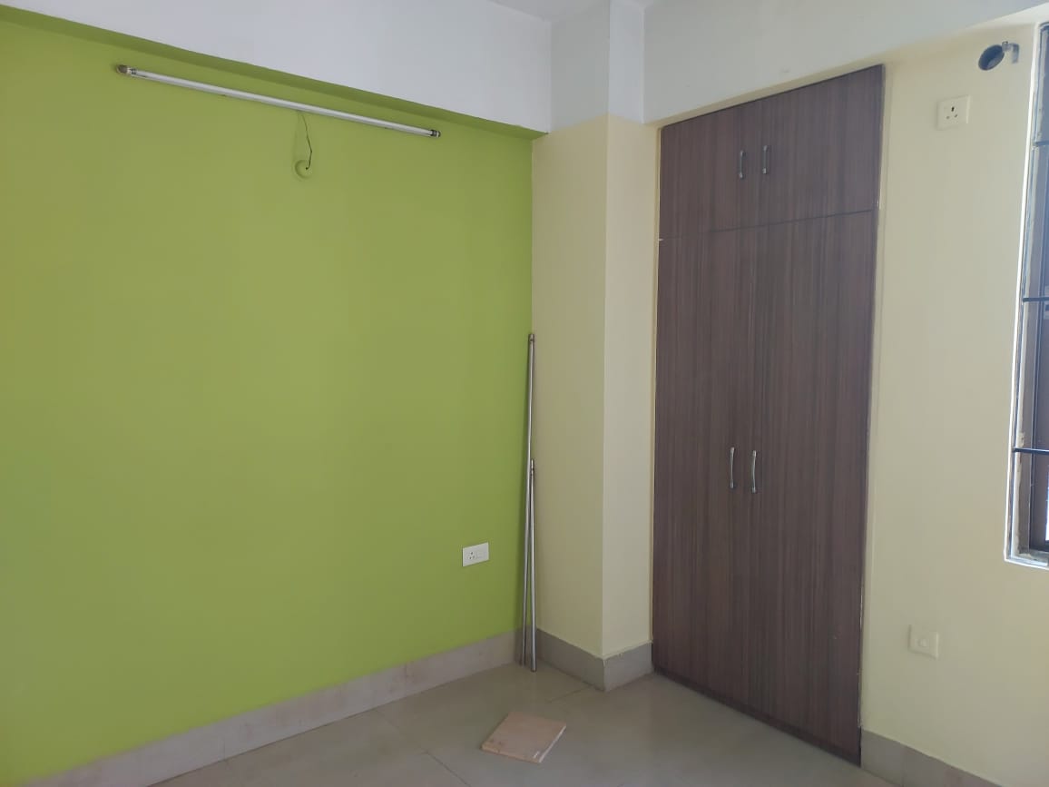 Semi Furnished 3bhk in Bhetapara, Guwahati, Assam, India for Rent
